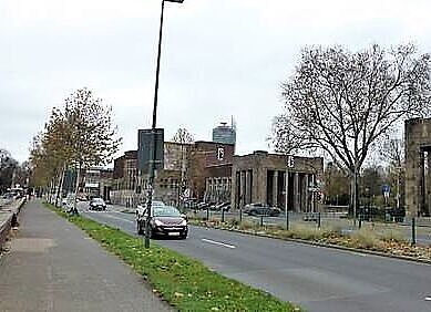 Rad- und Fußweg am Joseph Beuys-Ufer